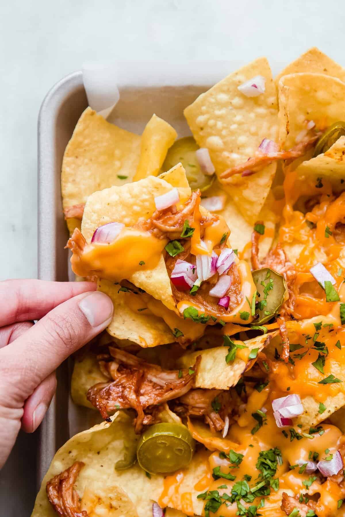 Transform Leftover Chicken: Easy BBQ Nachos Your Family Will Crave